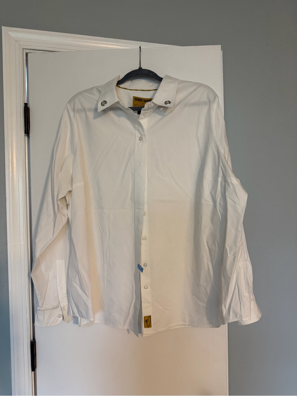 Wildfang White Womens Dress Shirt with Button Collar Detail